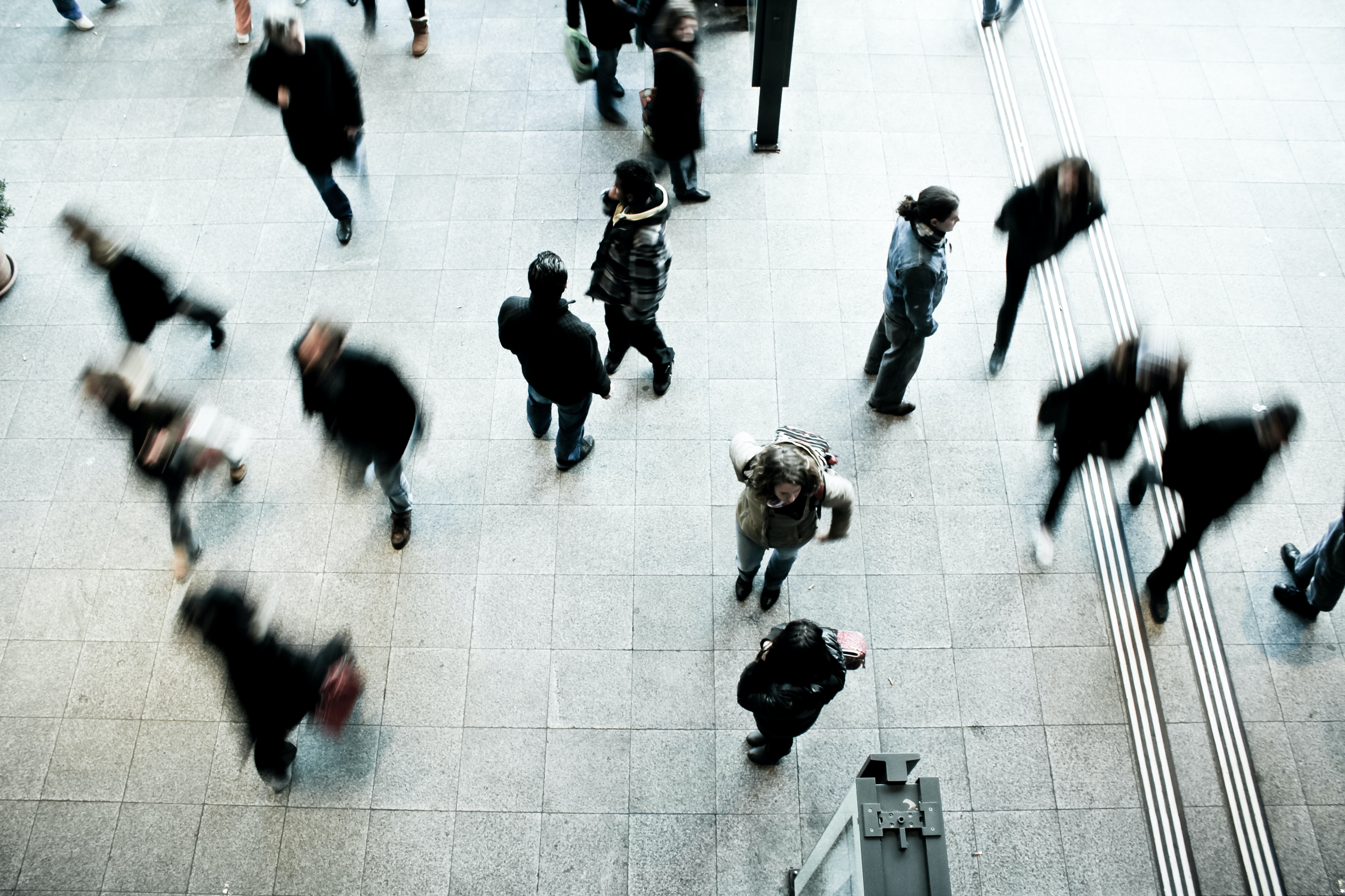 people-street-moving-fast